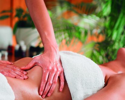 Ayurveda stomach massage